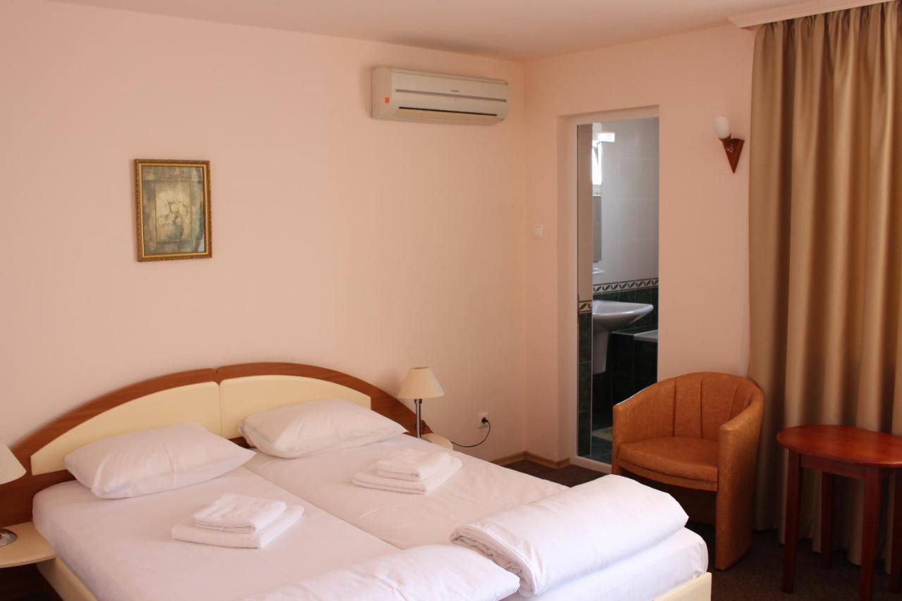 Arlanda Hotel Sveti Vlas Eksteriør billede